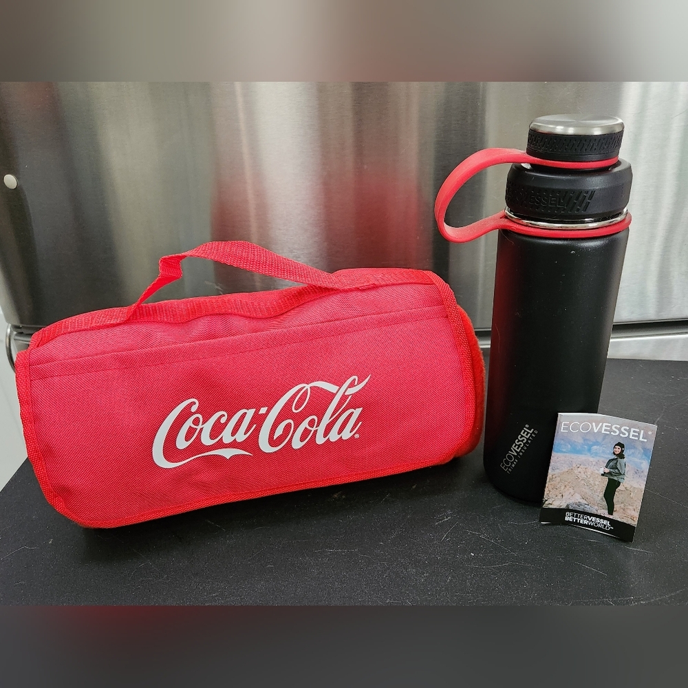BRAND NEW/ Coca-Cola Logo Roll Up Blanket & EcoVessel Water Bottle.